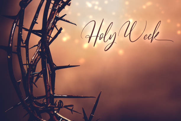 Easter Week Crown of Thorns Holy Week crown of thorns background. holy week stock pictures, royalty-free photos & images