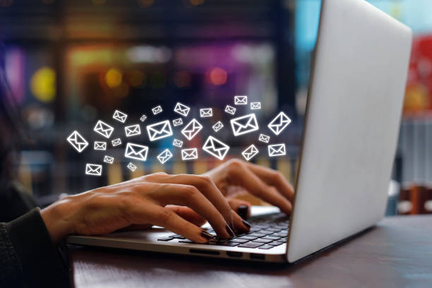 e-mail marketing - email stockfoto's en -beelden
