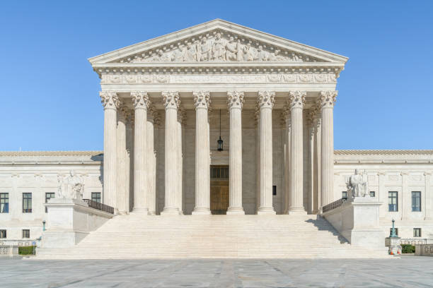 "법에 따른 평등한 정의", 미국 워싱턴 dc에 있는 미국 대법원 - supreme court building 뉴스 사진 이미지
