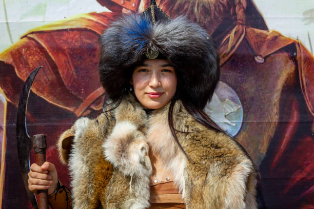 https://media.istockphoto.com/photos/etnospor-cultural-festival-istanbul-mongolian-woman-warrior-picture-id1181325246?k=6&m=1181325246&s=612x612&w=0&h=wEowK8fFAt4gBmWIikhr5MYBtJvEzJExm_boSiYVD28=