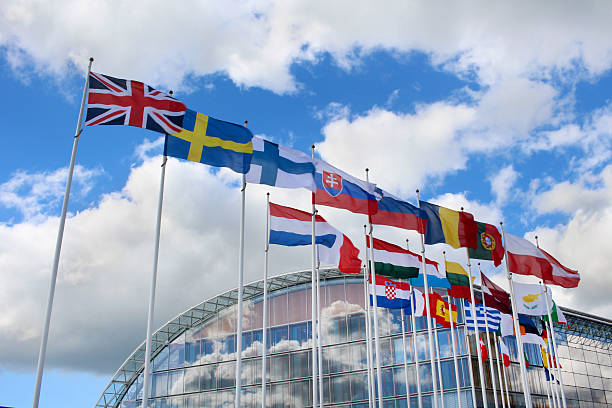 banderas de la unión europea - 2015 fotografías e imágenes de stock