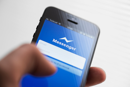 Facebook messenger app on Apple iPhone 5