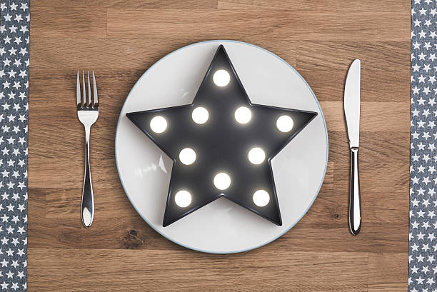 platos favoritos del concepto de placa en estrella en blanco - thanksgiving diner fotografías e imágenes de stock