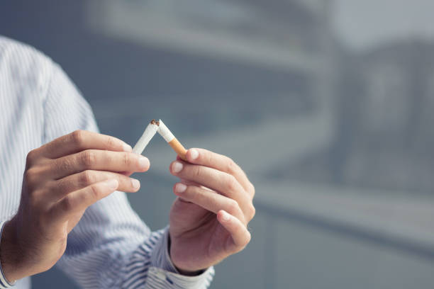 kuvapankkikuvat ja rojaltivapaat kuvat aiheesta lopetan tupakointitavan! - cigarette smoking hazards