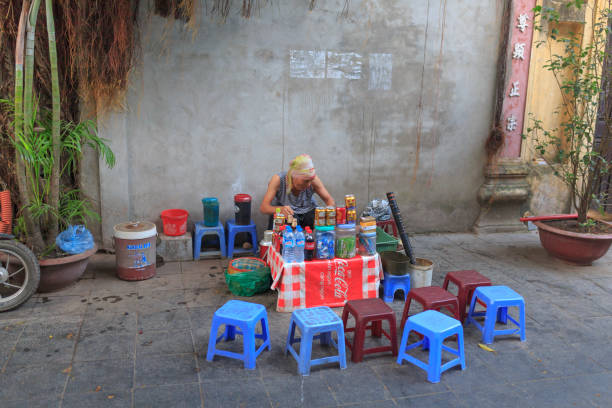 flea-mobile-beverage stall on the sidewalk of a street in Hanoi capital, Vietnam stock photo