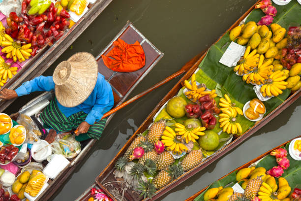 pasar terapung thailand - bangkok potret stok, foto, & gambar bebas royalti