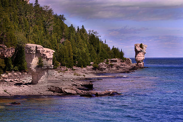 Flowerpot Island Flowerpot Island, Ontario. bruce peninsula stock pictures, royalty-free photos & images
