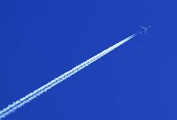 Plane Trace Stock Photos, Pictures & Royalty-Free Images - iStock