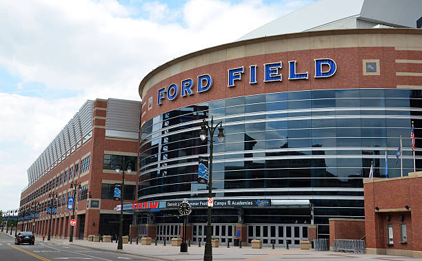 Ford Field in Detroit, MI Detroit, MI, USA - July 6, 2014: Ford Field, shown here on July 6, 2014, is home of the Detroit Lions football team. michigan football stock pictures, royalty-free photos & images