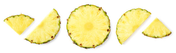 frische reife ananasscheiben - ananas stock-fotos und bilder