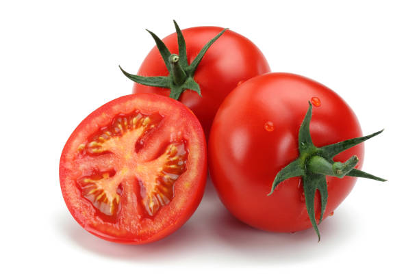beyaz üzerinde izole taze domates - domates stok fotoğraflar ve resimler