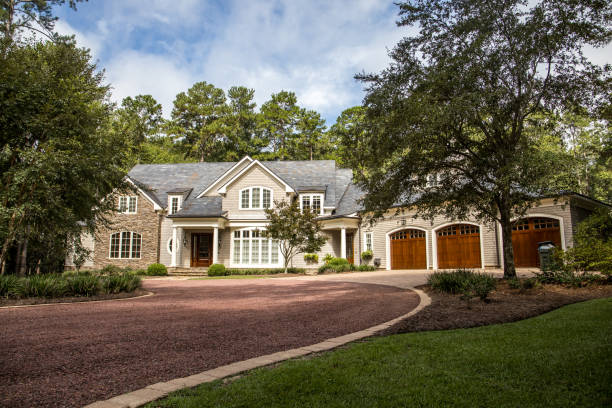 Front view of large estate home in the south stock photo