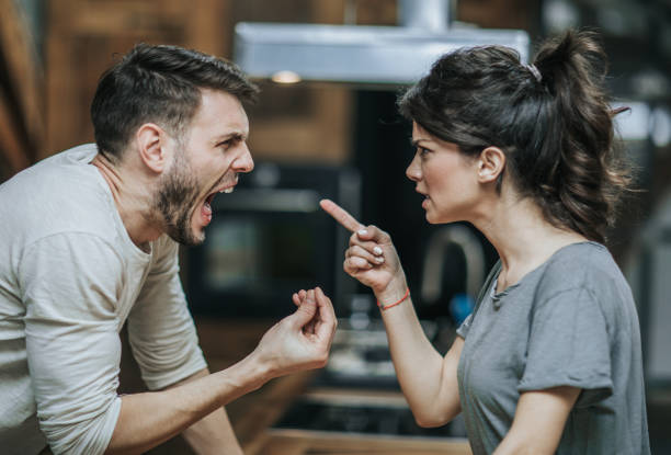 Képtalálatok a következőre: arguing