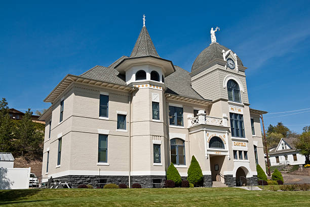 Garfield County Courthouse Pomeroy, Washington, USA - May 02, 2013: The Queen Anne style Garfield County Courthouse was built in 1901. It was put on the National Register of Historic Places in 1977. jeff goulden palouse stock pictures, royalty-free photos & images