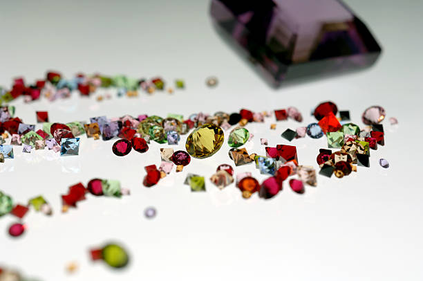 relumbrante gemstones - tiffany usa fotografías e imágenes de stock