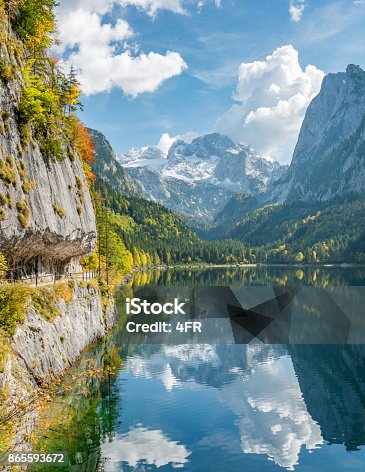istock Gosausee Reflections, Beautiful Fall Colors, Dachstein Glacier, Lake Gosau, Austria 865593672