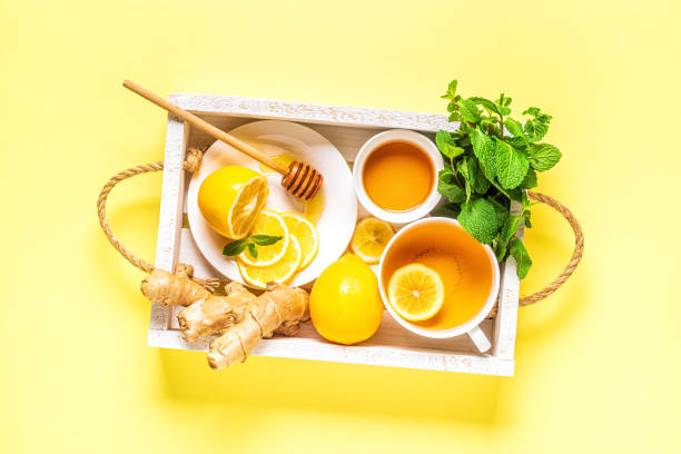 green tea with lemon and honey, immunity boosting and cold remedies - boosting imagens e fotografias de stock