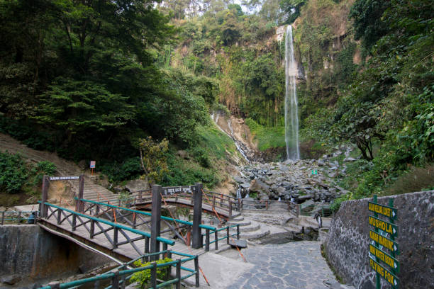 Grojogan Sewu waterfall Tawangmangu  Grojogan Sewu Tawangmangu stock pictures, royalty-free photos & images
