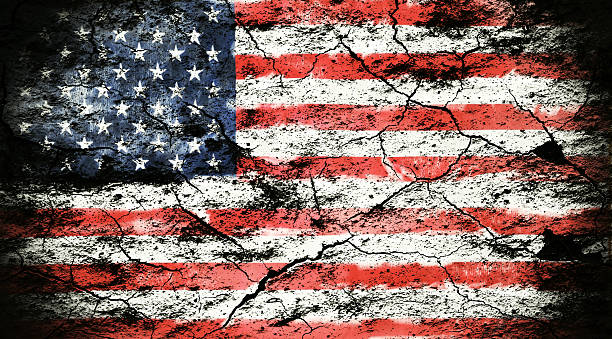 Grunge flag of USA USA flag on cracked wall distressed american flag stock pictures, royalty-free photos & images