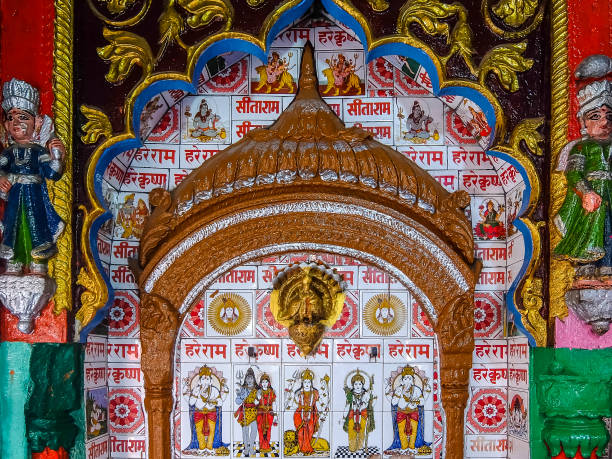 Hanuman Garhi Temple. Ayodhya, India. Hanuman Garhi Temple. Details of architecture. ayodhya stock pictures, royalty-free photos & images