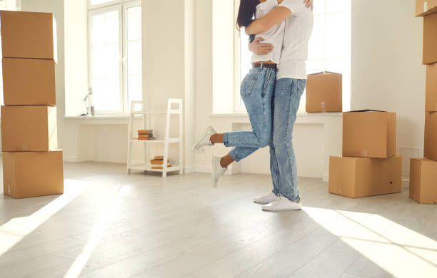 happy-family-couple-hugs