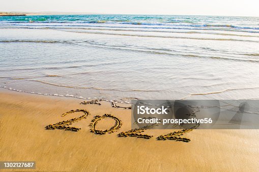 istock Happy New Year 2022 1302127687