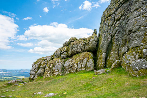Haytor (Hay Tor) on Dartmoor Haytor, near the B3387 . This is on South Dartmoor, Cornwall, England, UK. outcrop stock pictures, royalty-free photos & images