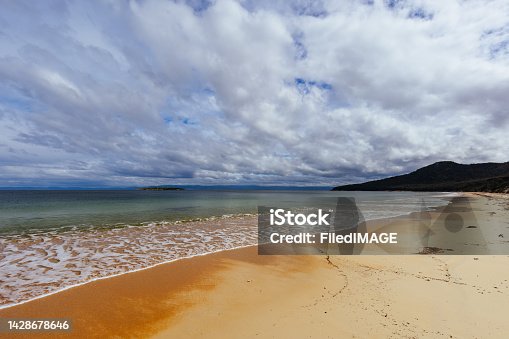 istock Hazards Beach In Freycinet Tasmania Australia 1428678646