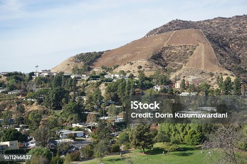 istock Hollywood hill 1411246837