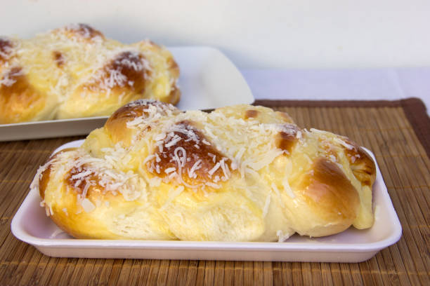 Home made sweet braided bread. Fresh bread Home made sweet braided bread. Fresh bread. ariane stock pictures, royalty-free photos & images