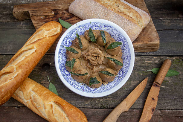 homemade chicken liver pate and fresh bread homemade chicken liver pate and fresh bread. liver pâté photos stock pictures, royalty-free photos & images