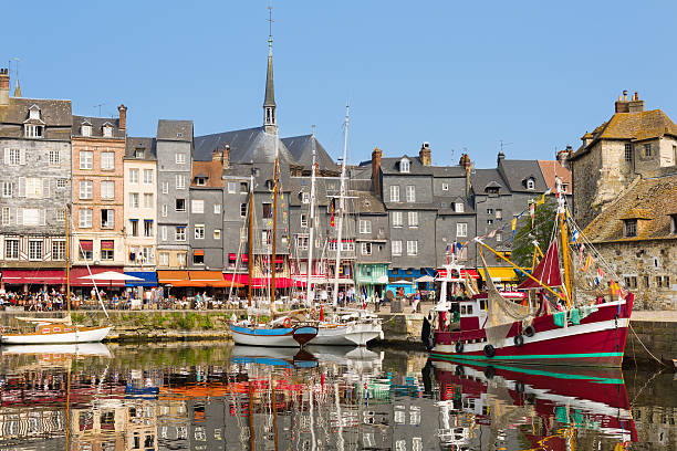 Honfleur harbour Yachts in the Honfleur harbour in a summer day calvados stock pictures, royalty-free photos & images