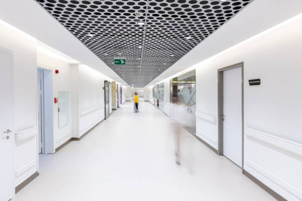 hospital corridor - doctor wall imagens e fotografias de stock