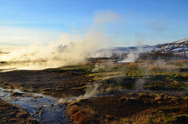 iceland-volcanic-landscape-picture