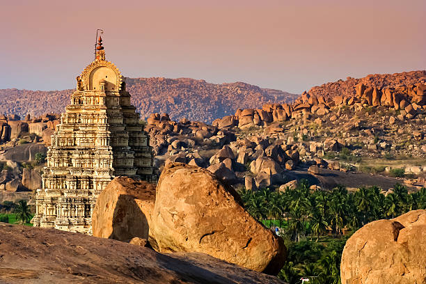 impressive virupaksha temple - hampi stockfoto's en -beelden