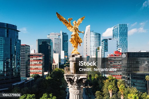 istock Independence Monument Mexico City 1064279806