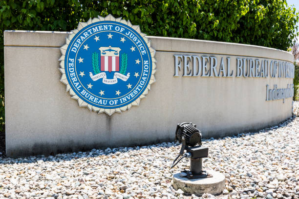 индианаполис - около июня 2017 года: отдел федерального бюро расследований индианаполиса. фбр является главным федеральным правоохранительн - fbi стоковые фото и изображения