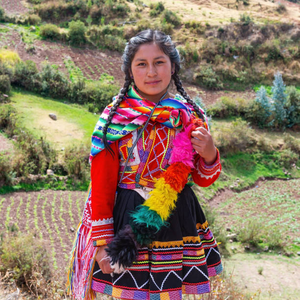 Indigenous Quechua People, Cusco, Peru Indigenous Peruvian Quechua woman with traditional clothing in the Sacred Valley of the Inca near Cusco, Peru. beautiful peruvian women stock pictures, royalty-free photos & images