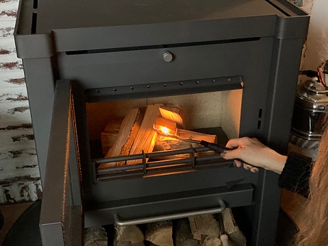 Installing a new wood stove in a brick mantel piece
