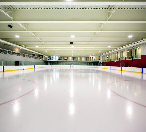 interior hockey rink arena - curling stockfoto's en -beelden
