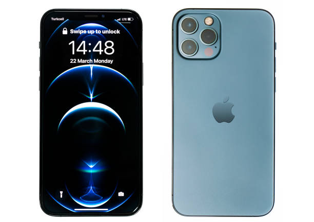iphone 12 pro max pasific azul - iphone mockup fotografías e imágenes de stock