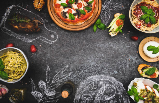 italian food with ingredients and copy space - pizza table imagens e fotografias de stock