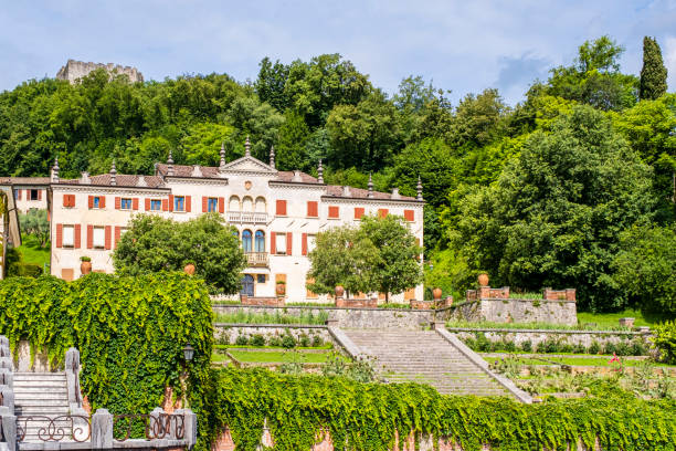italia - asolo, villa scotti-pasini - asolani foto e immagini stock
