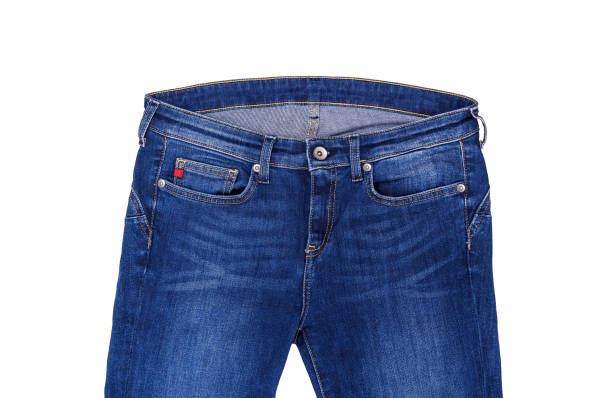 partie supérieure de jeans de la poche. - chemise en jeans poche photos et images de collection