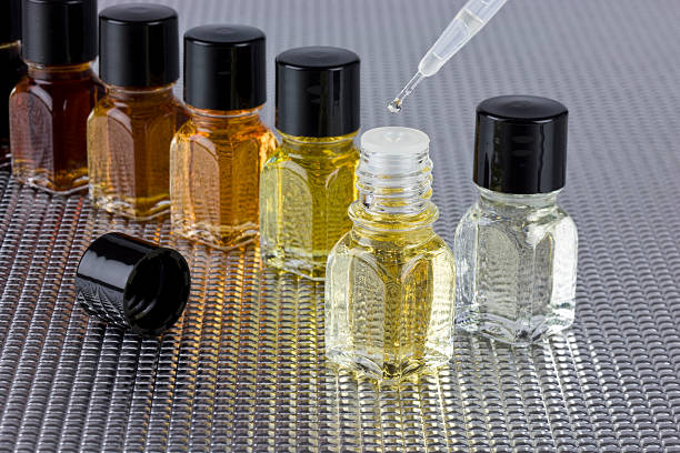 just a drop - essential oils smell stockfoto's en -beelden