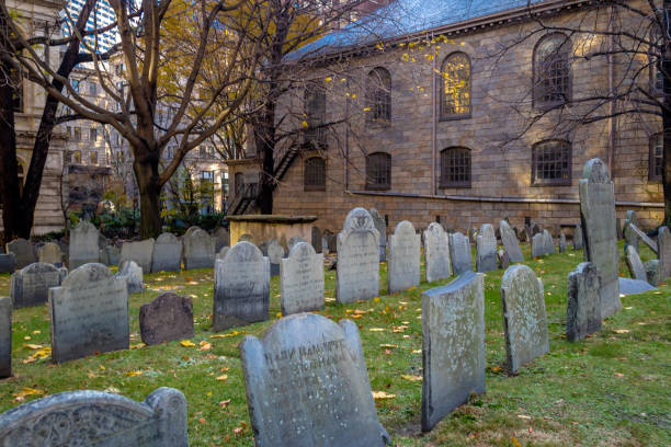 King's Chapel Burying Ground cemetery - Boston, Massachusetts, USA King's Chapel Burying Ground cemetery - Freedom Trail Site - Boston, Massachusetts, USA chapel stock pictures, royalty-free photos & images