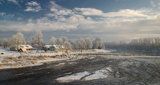 Kuldiga in winter Kuldiga in winter parque museo la venta stock pictures, royalty-free photos & images