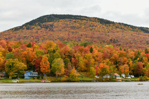 Lake Elmore - Vermont Overlooking of Lake Elmore State Part With Beautiful Autumn Foliage and Water reflections at Elmore, Vermont, USA elmore stock pictures, royalty-free photos & images