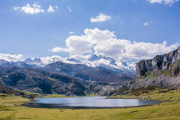 Lakes of Covadonga Landscape of the Lakes of Covadonga lagos nigeria stock pictures, royalty-free photos & images