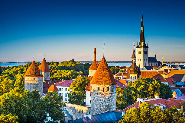 Landscape image of Tallinn Estonia on a clear day Dawn in Tallinn, Estonia at the old city from Toompea Hill. estonia stock pictures, royalty-free photos & images